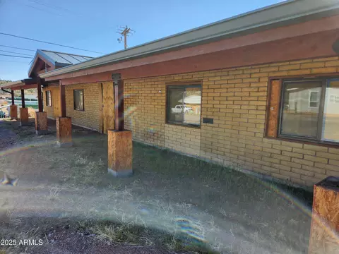Exterior - 704 S Meadow St, Payson, AZ 85541 photo 3 of 17