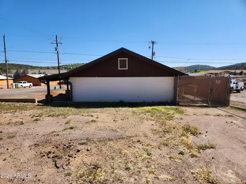Exterior - 704 S Meadow St, Payson, AZ 85541 photo 13 of 17