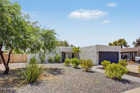 Exterior - 2425 E Inverness Ave, Mesa, AZ 85204 photo 9 of 10