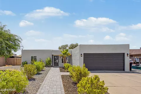 Exterior - 2425 E Inverness Ave, Mesa, AZ 85204 photo 10 of 10
