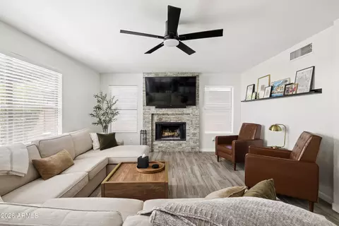 Living - 4323 E Lone Cactus Dr, Phoenix, AZ 85050 photo 2 of 3