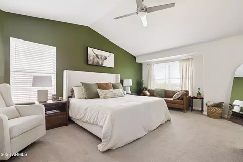 Bedroom - 4323 E Lone Cactus Dr, Phoenix, AZ 85050 photo 1 of 3