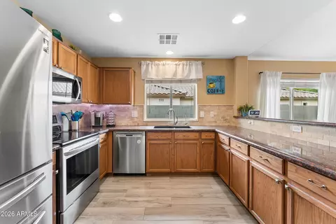 Kitchen - 3281 E Joseph Way, Gilbert, AZ 85295 photo 5 of 6