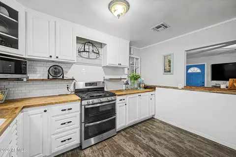 Kitchen - 120 W 2nd St, Mesa, AZ 85201 photo 3 of 3