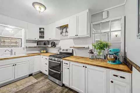 Kitchen - 120 W 2nd St, Mesa, AZ 85201 photo 1 of 3