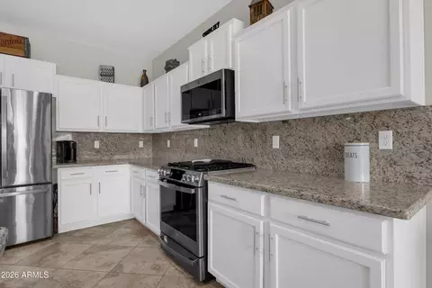 Kitchen - 11113 E Quarry Ave, Mesa, AZ 85212 photo 2 of 5