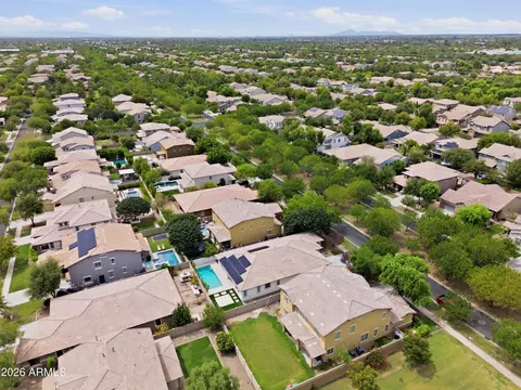 View/Area - 3959 E Morrison Ranch Pkwy, Gilbert, AZ 85296 photo 2 of 3