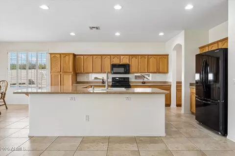 Kitchen - 8120 E Kramer St, Mesa, AZ 85207 photo 1 of 5