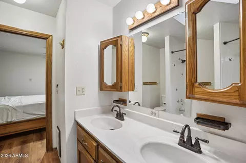 Bath - 193 E Saddle Mountain Rd, Payson, AZ 85541 photo 4 of 4