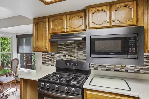 Kitchen - 193 E Saddle Mountain Rd, Payson, AZ 85541 photo 4 of 4