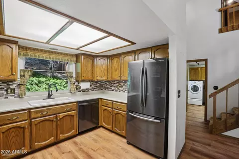 Kitchen - 193 E Saddle Mountain Rd, Payson, AZ 85541 photo 2 of 4