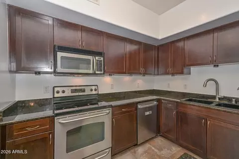 Kitchen - 1920 E Bell Rd #1130, Phoenix, AZ 85022 photo 4 of 6