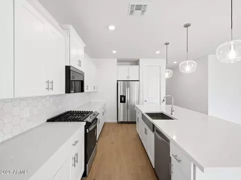 17773 W Illini St, Goodyear, AZ 85338