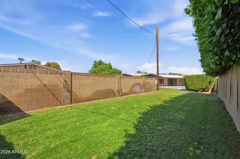 Exterior - 337 E Geneva Dr, Tempe, AZ 85282 photo 14 of 16