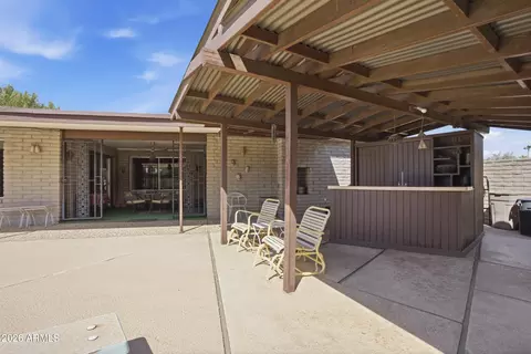Exterior - 337 E Geneva Dr, Tempe, AZ 85282 photo 8 of 16