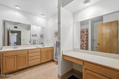 Bath - 337 E Geneva Dr, Tempe, AZ 85282 photo 7 of 7