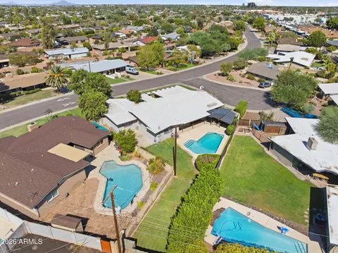 View/Area - 337 E Geneva Dr, Tempe, AZ 85282 photo 6 of 7