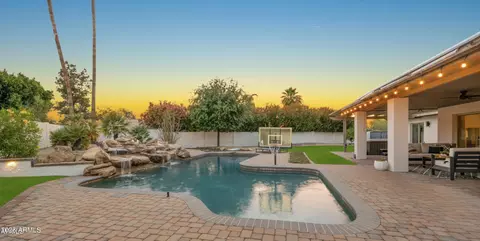 4301 E Mountain View Rd, Phoenix, AZ 85028 photo 6