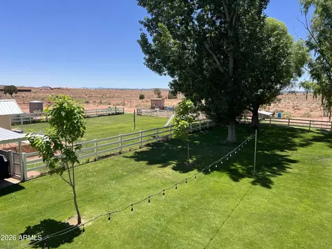 Exterior - 7525 E Sherwood Dr, Snowflake, AZ 85937 photo 8 of 13