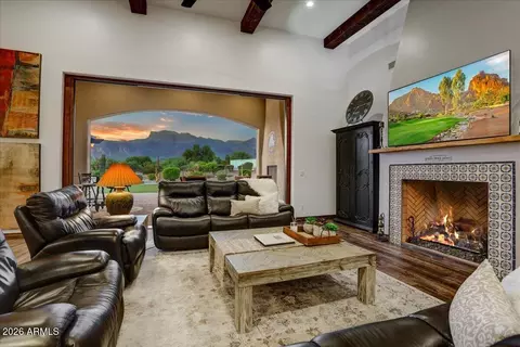 6860 E Gray Fox Ct, Gold Canyon, AZ 85118