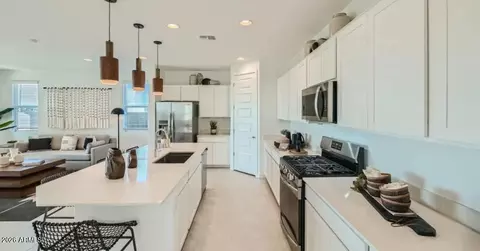 Entry Way - 2192 W Rutledge Ave, Apache Junction, AZ 85120 photo 1 of 2