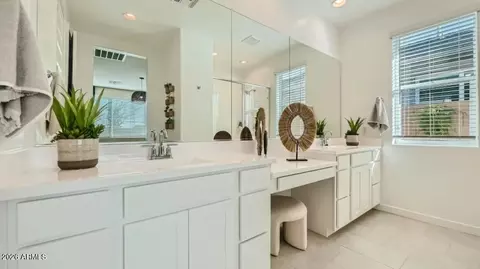 Entry Way - 2192 W Rutledge Ave, Apache Junction, AZ 85120 photo 2 of 2