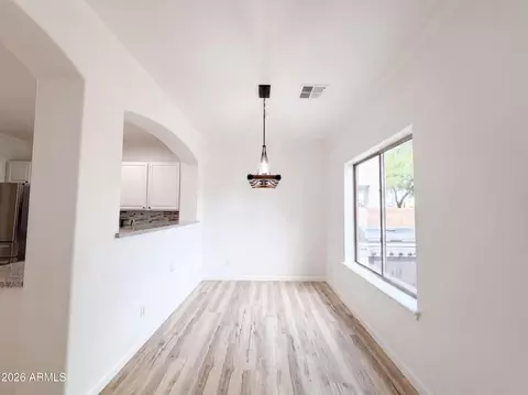 Dining - 5641 S 10th Dr, Phoenix, AZ 85041 photo 1 of 1