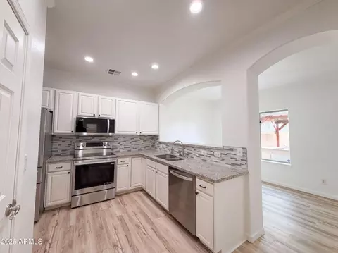 Kitchen - 5641 S 10th Dr, Phoenix, AZ 85041 photo 1 of 2