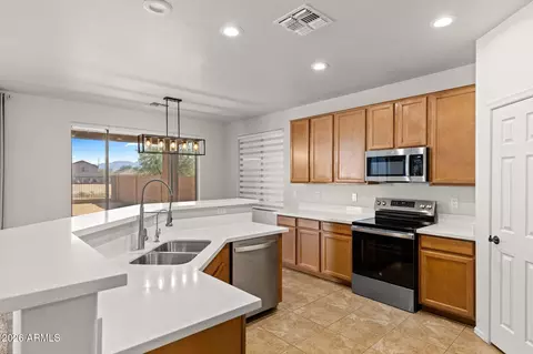5617 W Carson Rd, Laveen, AZ 85339