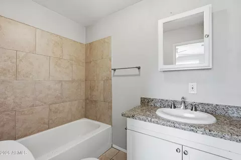 Bath - 4138 E Bluefield Ave, Phoenix, AZ 85032 photo 4 of 5