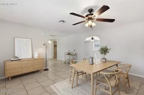 Dining - 4138 E Bluefield Ave, Phoenix, AZ 85032 photo 1 of 1