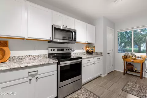 Kitchen - 1858 W Expressman St, Apache Junction, AZ 85120 photo 1 of 4