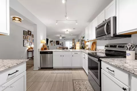 Kitchen - 1858 W Expressman St, Apache Junction, AZ 85120 photo 4 of 4