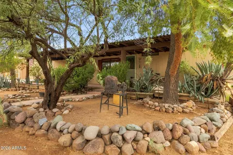 45327 N 6th St, New River, AZ 85087