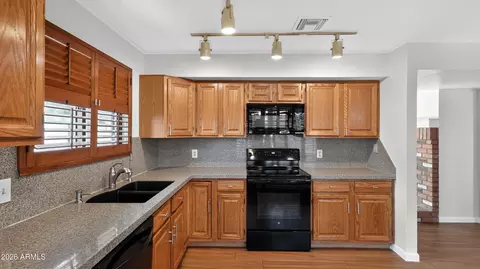 Kitchen - 1502 E Campbell Ave, Gilbert, AZ 85234 photo 1 of 2