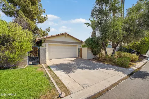 Exterior - 1518 E Northshore Dr, Tempe, AZ 85283 photo 6 of 9
