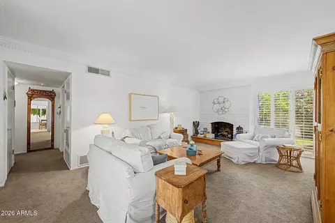 Living - 1518 E Northshore Dr, Tempe, AZ 85283 photo 2 of 5