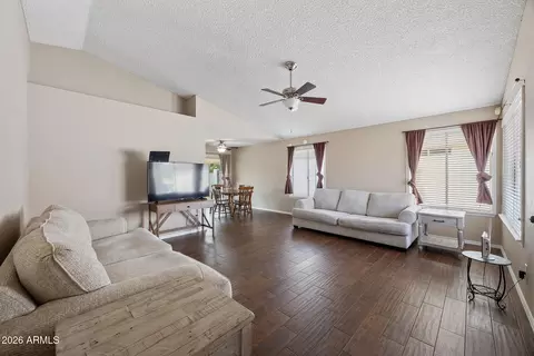 Living - 2111 E Paradise Ln, Phoenix, AZ 85022 photo 1 of 4