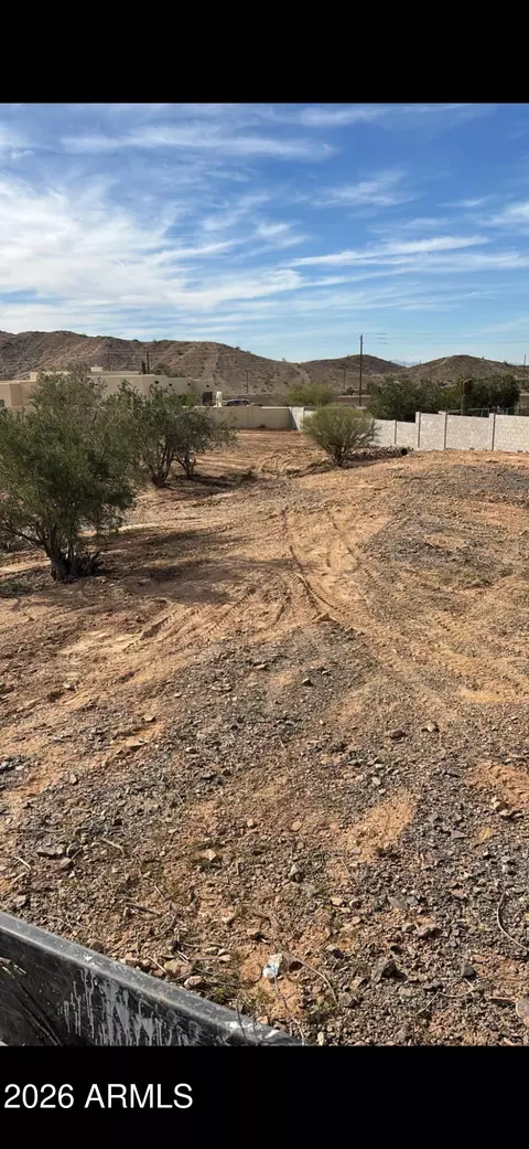 10615 S 33rd Dr #-, Laveen, AZ 85339