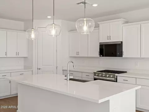37443 W San Alvarez Ave, Maricopa, AZ 85138