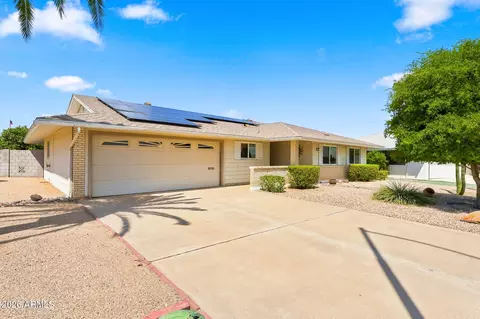 10466 W Mountain View Rd, Sun City, AZ 85351