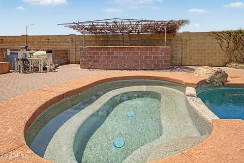 Exterior - 2402 E Carmel Ave, Mesa, AZ 85204 photo 5 of 9