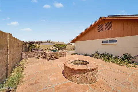 Exterior - 2402 E Carmel Ave, Mesa, AZ 85204 photo 8 of 9