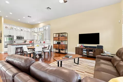 Living - 7963 E Sugarloaf Cir, Mesa, AZ 85207 photo 5 of 7