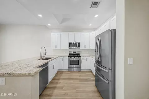 Kitchen - 7006 E Jensen St #118, Mesa, AZ 85207 photo 1 of 1