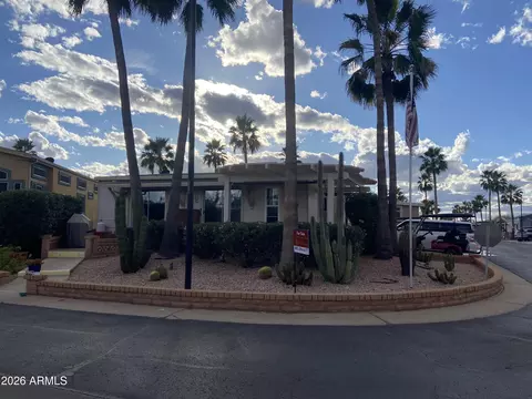 Exterior - 1522 S Omaha Dr, Apache Junction, AZ 85119 photo 10 of 16