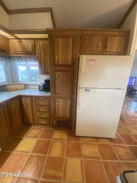 Kitchen - 1522 S Omaha Dr, Apache Junction, AZ 85119 photo 7 of 8