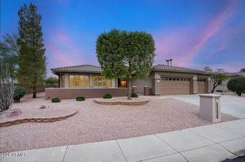 19906 N Golden Barrel Dr, Surprise, AZ 85374