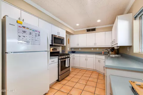 Kitchen - 3418 E Roma Ave, Phoenix, AZ 85018 photo 1 of 1