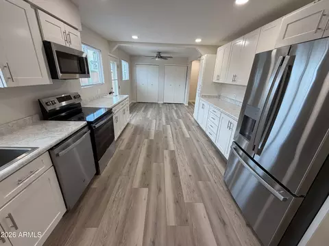 Kitchen - 841 E 2nd St E, Snowflake, AZ 85937 photo 1 of 4
